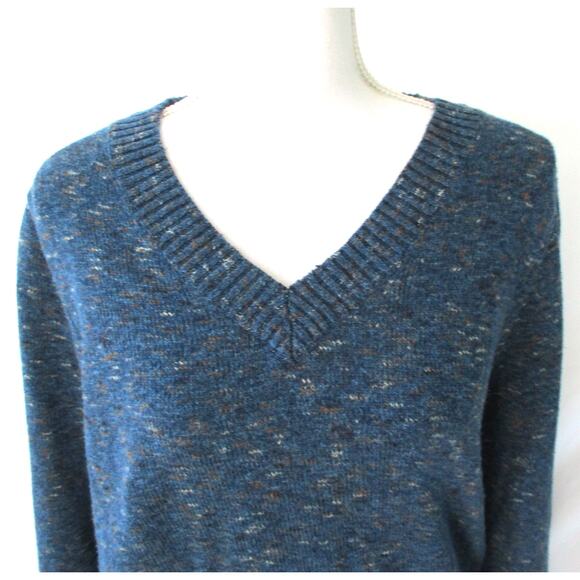 Croft & Barrow Women's Blue Long Sleeve Stretch V-Neck Sweater Size Large - Picture 2 of 10